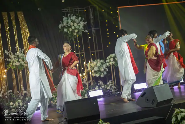 Incredible Weddings — 20